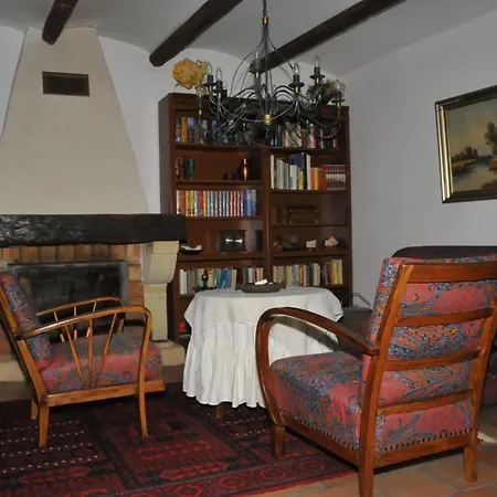 Maison L'authentique Holiday home La Capelle-et-Masmolene
